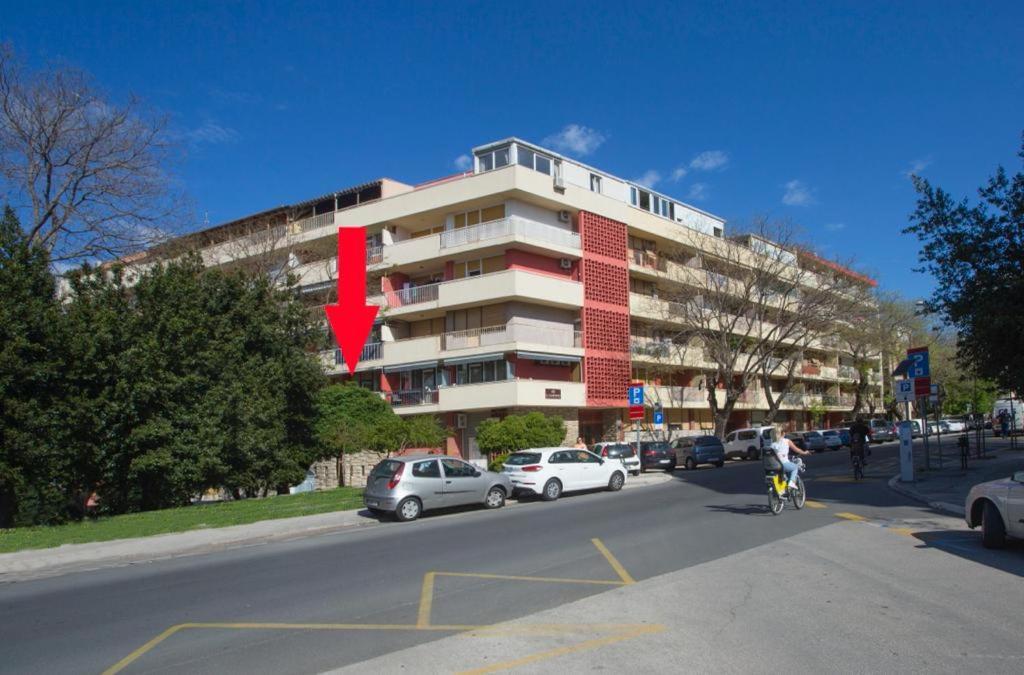 Apartments Orsula Split Exteriör bild